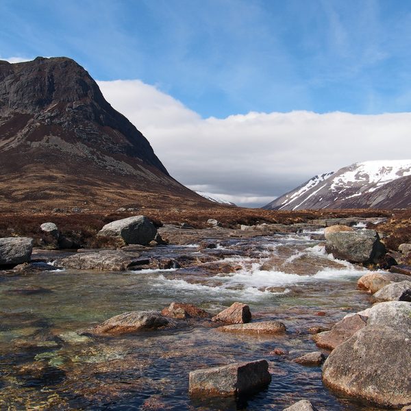 lairig-ghru-walk Lairig Ghru seen from river Dee